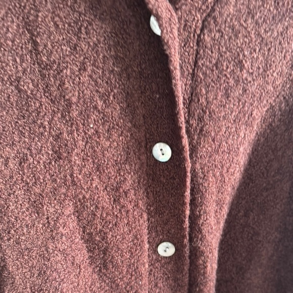 FIELD GEAR VINTAGE l Medium Wool Cozy Brown Knit Cardigan with Pockets - Picture 3 of 4